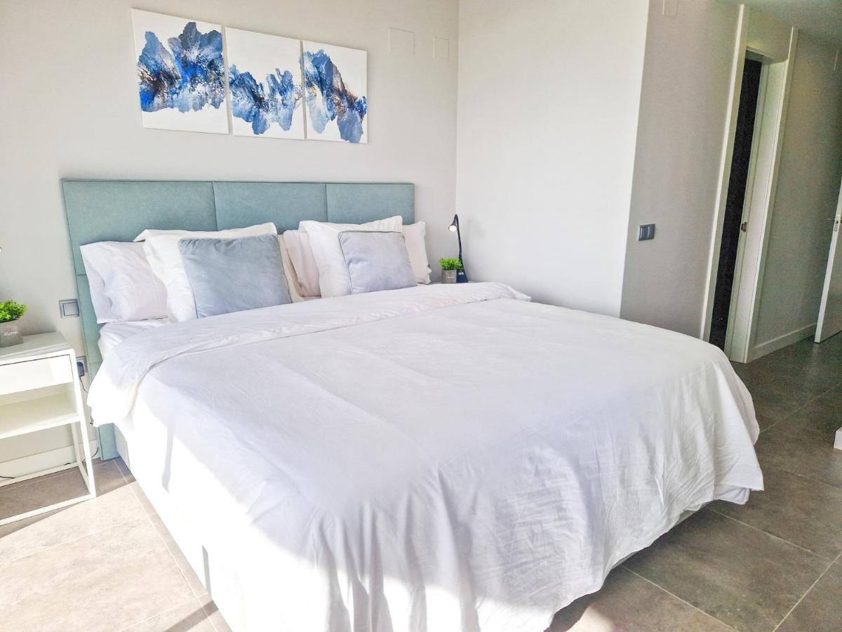 Luxury 2 Bedrooms Apt With Seaview Blue Suite 4104 Manilva Exterior photo